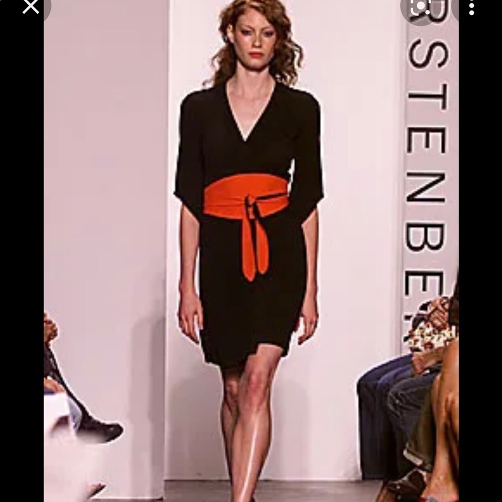 Diane Von Furstenberg Obi Midi Wrap Dress black & red
